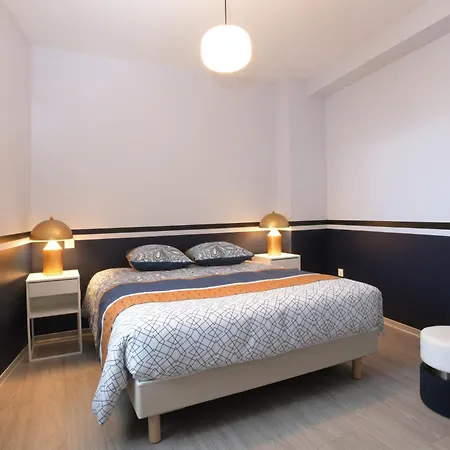 Au Cheval Blanc - Appartement Familial 6P Parking Prive Gratuit- 15 Min Centre Ville