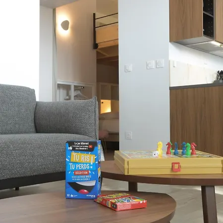 Au Cheval Blanc - Appartement Familial 6P Parking Prive Gratuit- 15 Min Centre Ville * Κολμάρ