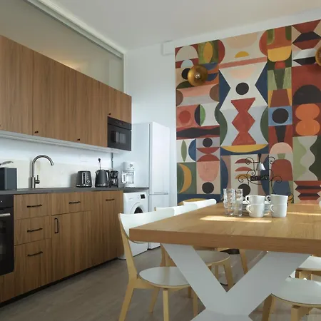 Διαμέρισμα Au Cheval Blanc - Appartement Familial 6P Parking Prive Gratuit- 15 Min Centre Ville *