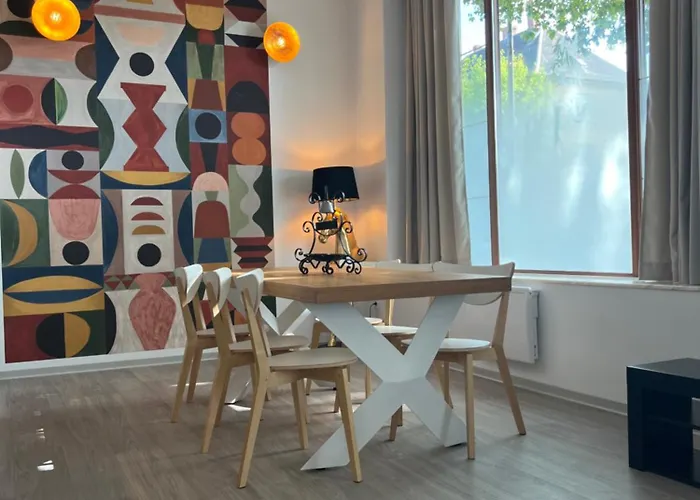 Au Cheval Blanc - Familial 6p Parking Privé Proche Centre Appartamento